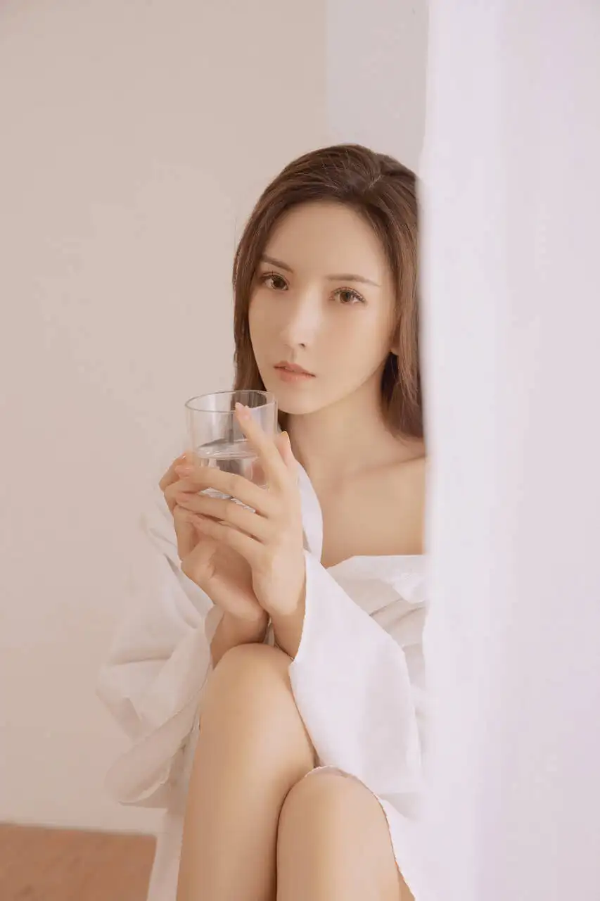 日喀则贵阳私人伴游幼师费费子