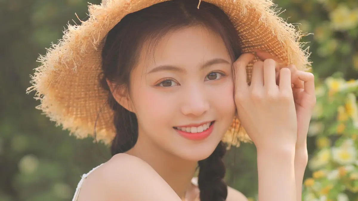日喀则南昌私人伴游戴佳妮