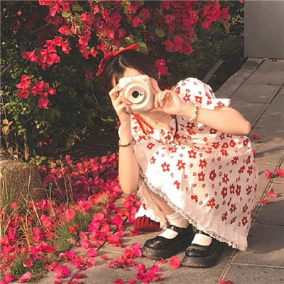 日喀则伴游女生飞傲松的资料