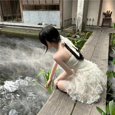 日喀则伴游女生仇吉月的资料